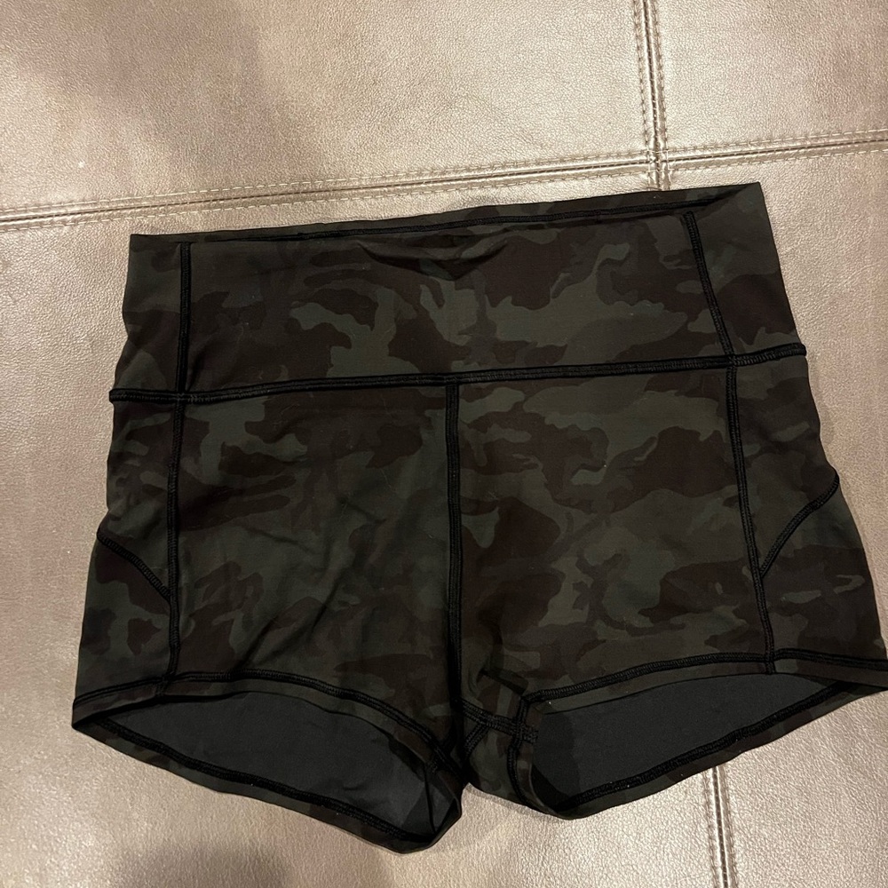 lululemon athletica High-Rise Camo Bike Shorts - Olive
